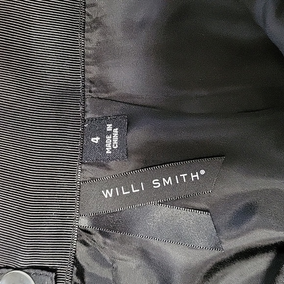 Willi Smith Wool Blend Black and Gray Plaid Mini Skirt - Size 4 - Picture 3 of 5
